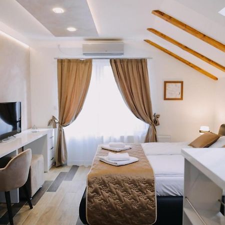 Prima Lux Apartments & Studio Ni Εξωτερικό φωτογραφία