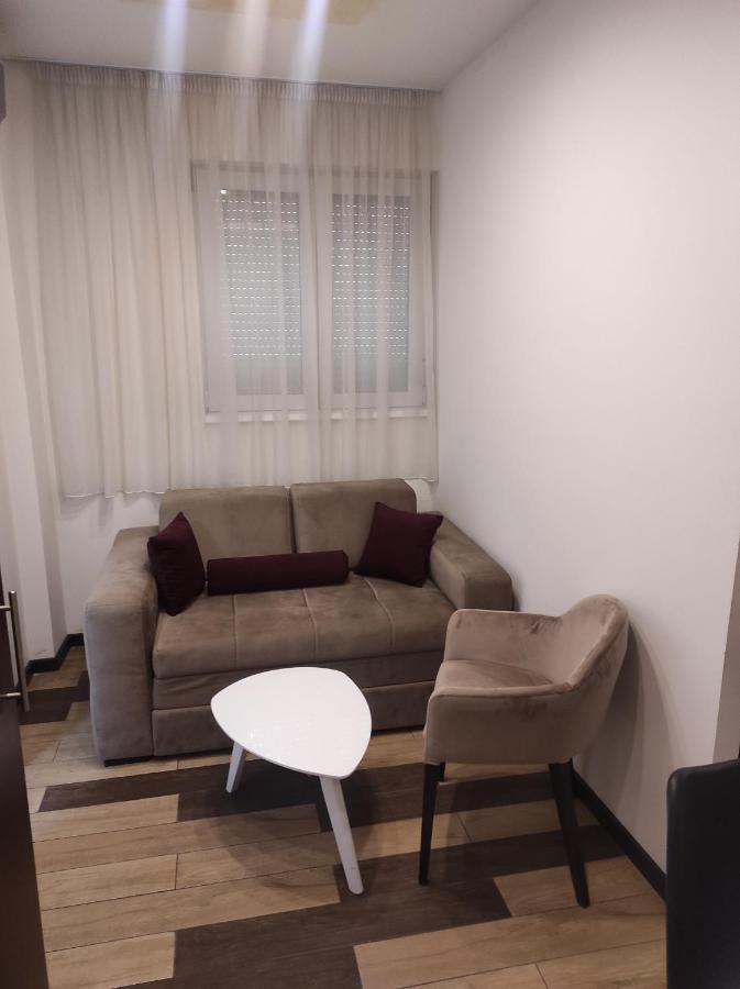 Prima Lux Apartments & Studio Ni Εξωτερικό φωτογραφία
