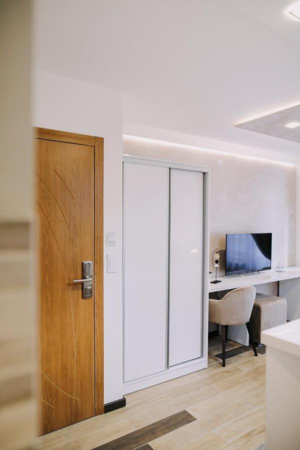 Prima Lux Apartments & Studio Ni Εξωτερικό φωτογραφία